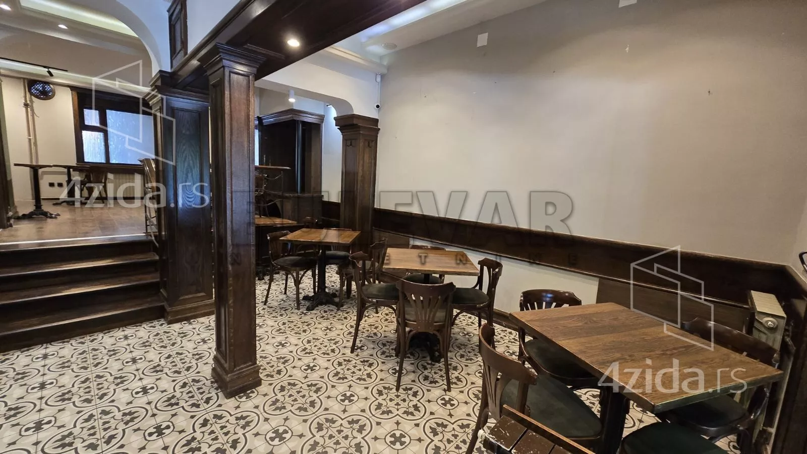 Lokal | 4zida