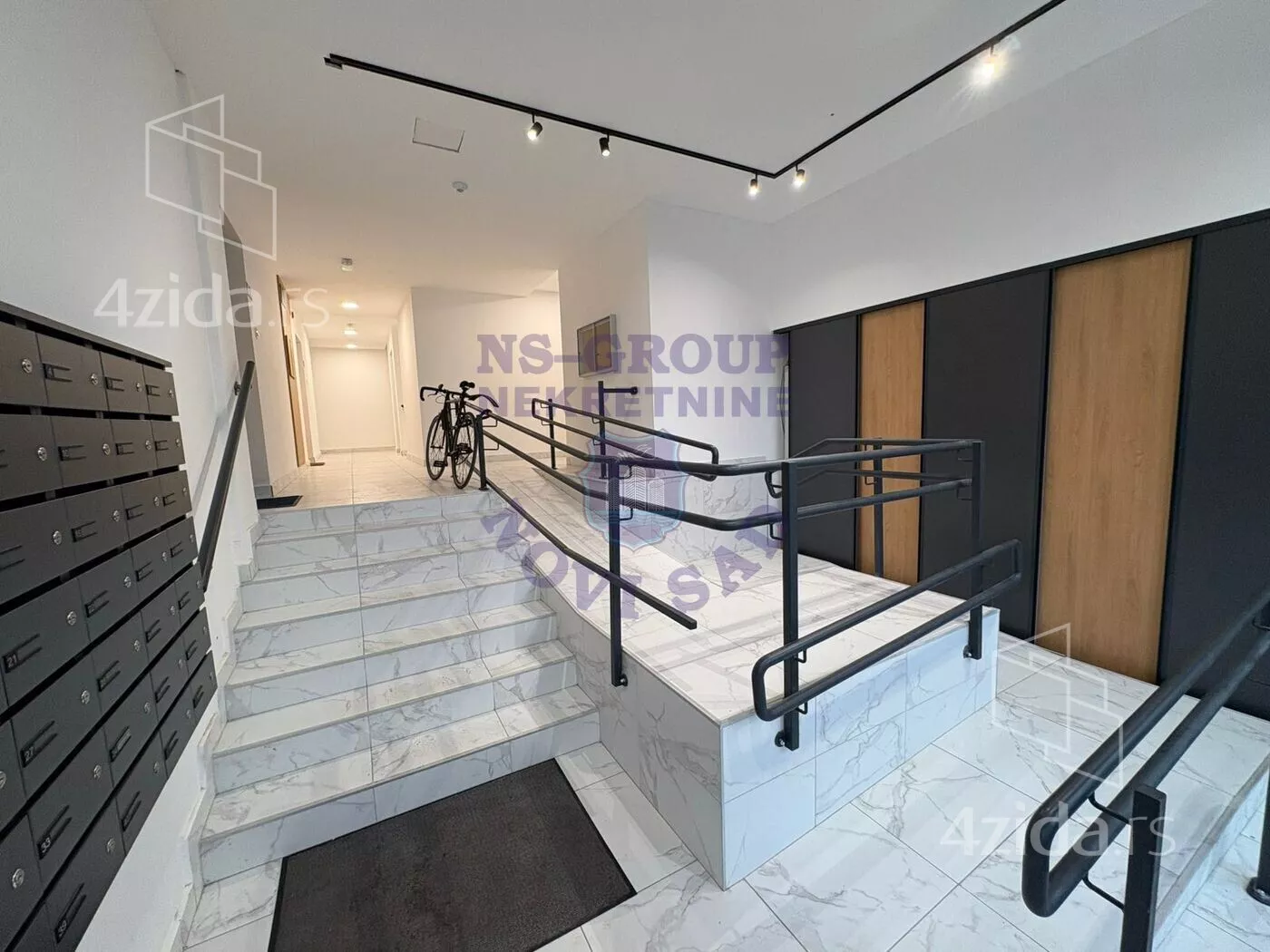 Troiposoban stan | 4zida