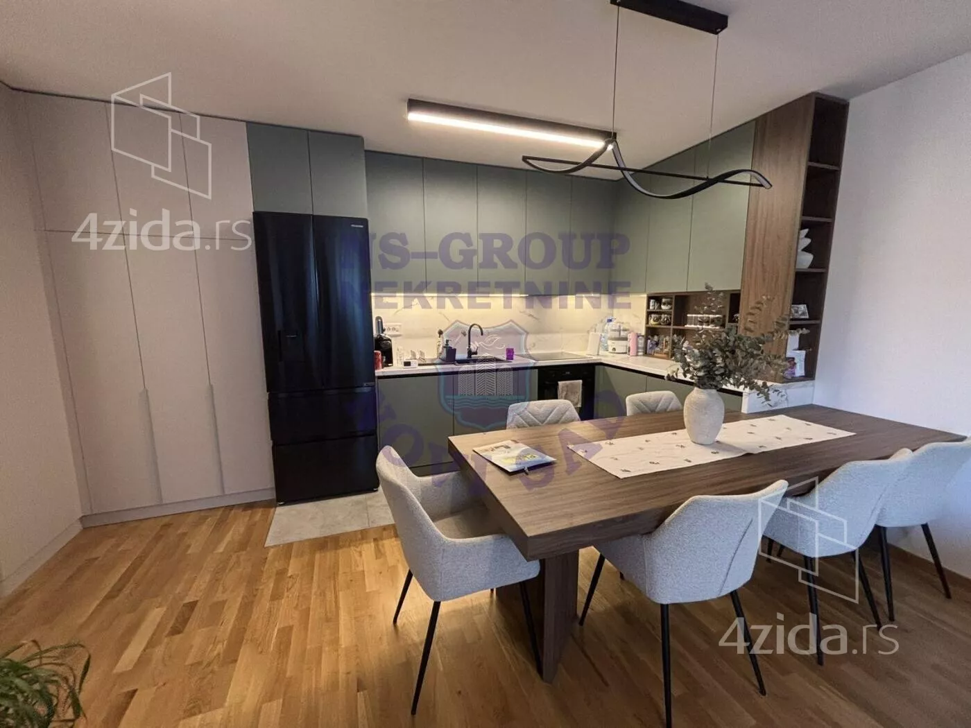 Troiposoban stan | 4zida