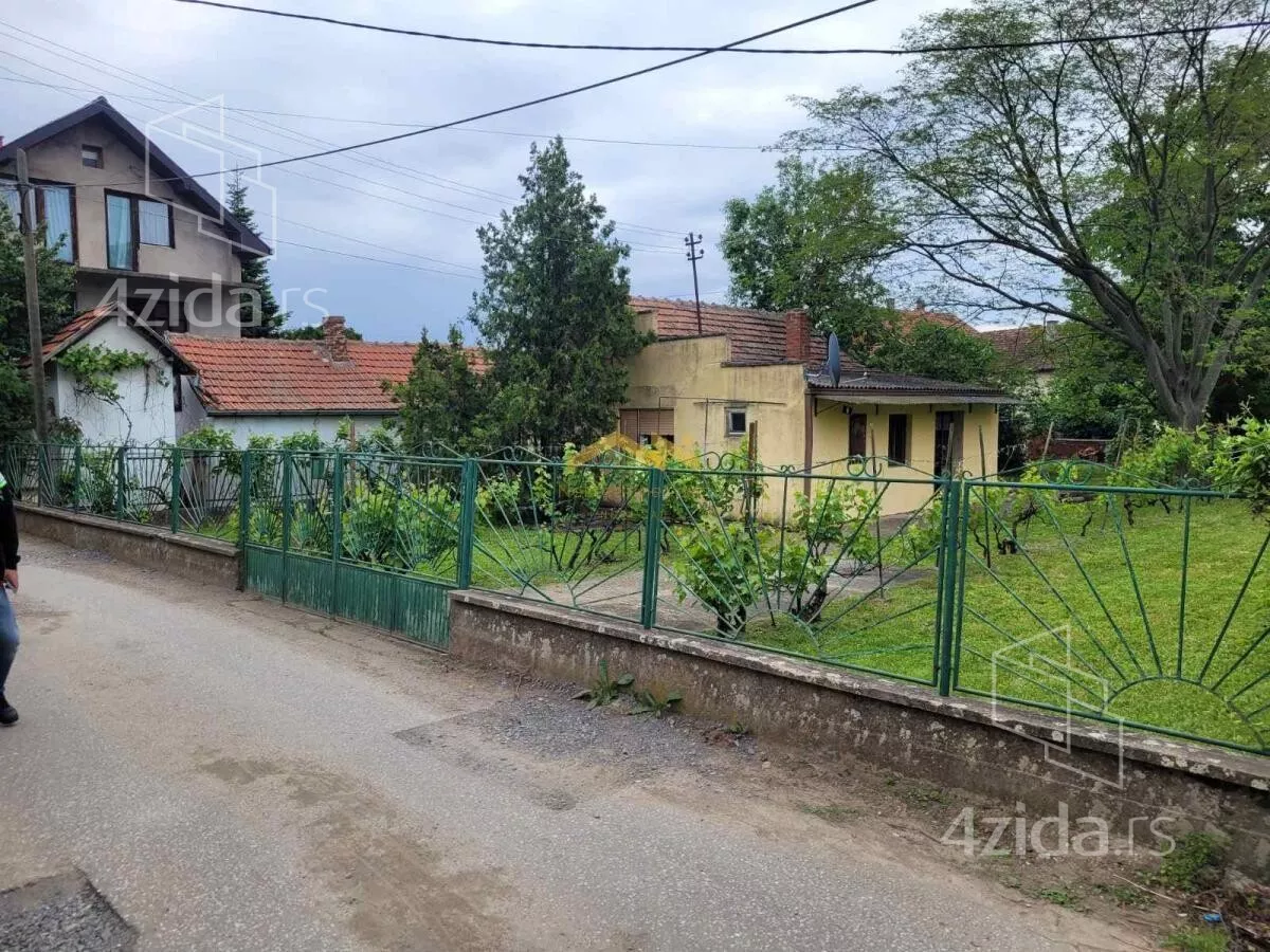 Kuća | 4zida