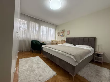 Učiteljsko Naselje | 4zida.rs