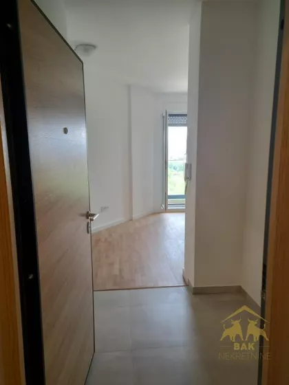 Novo Naselje | 4zida.rs