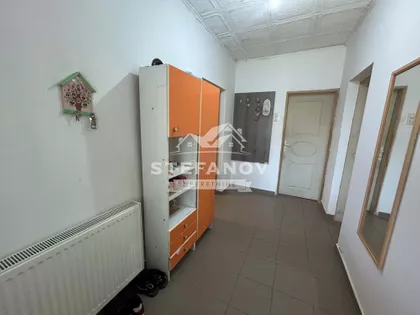 Melenci | 4zida.rs
