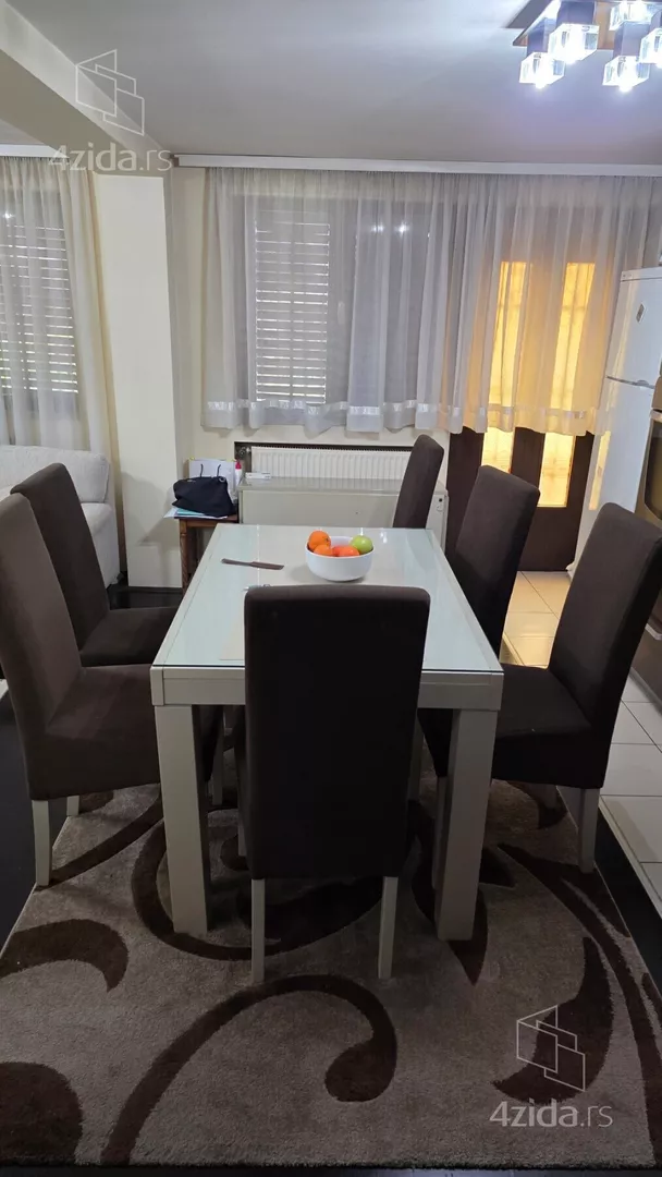 3-etažna kuća | 4zida