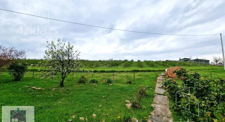 Poljoprivredno zemljište | 4zida