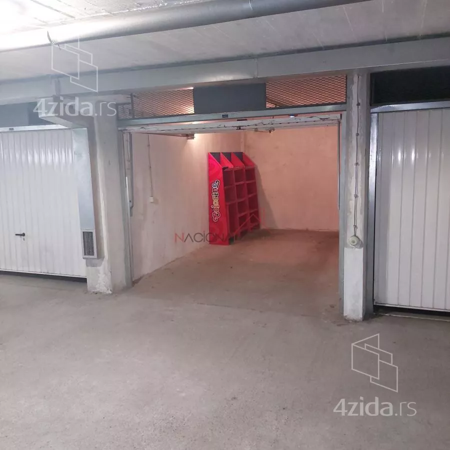 Garaža/Parking | 4zida
