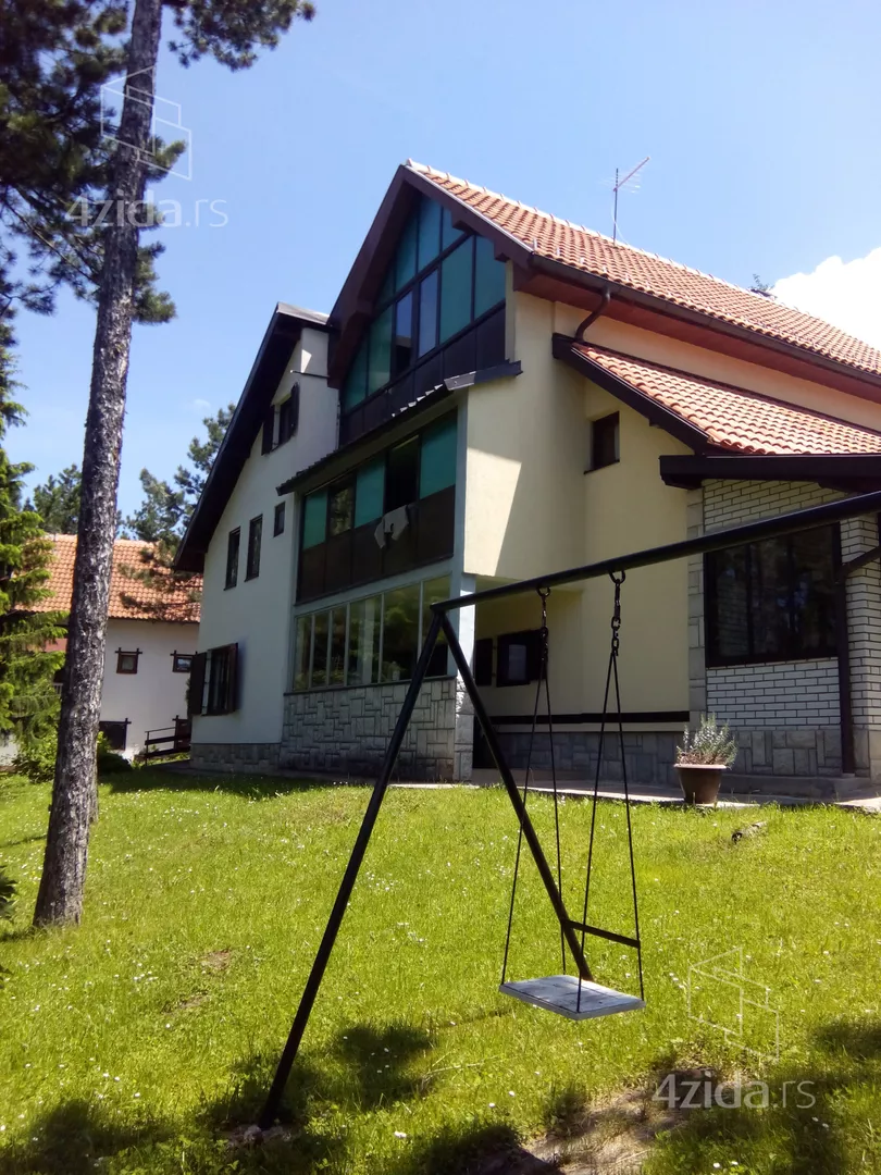 3-etažna kuća | 4zida