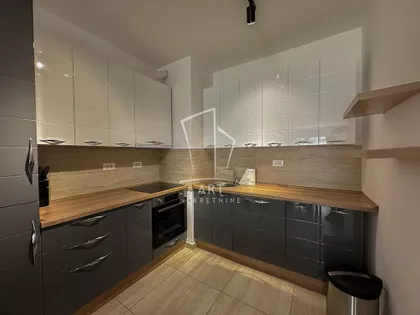 Tadije Sondermajera | 4zida.rs