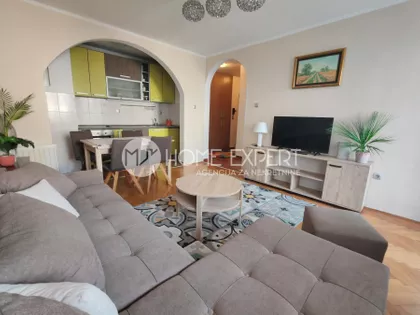 Cara Dušana | 4zida.rs