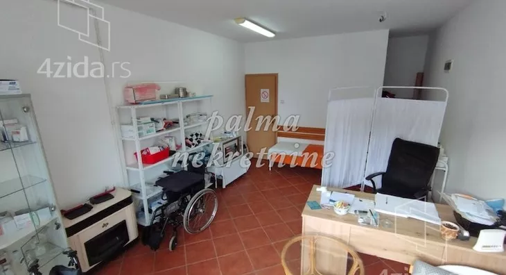 Poslovni prostor | 4zida