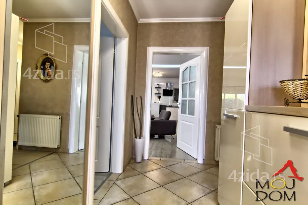 Kuća | 4zida
