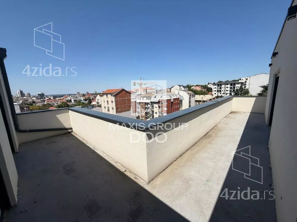 Petosoban stan | 4zida