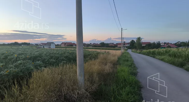 Građevinsko zemljište | 4zida