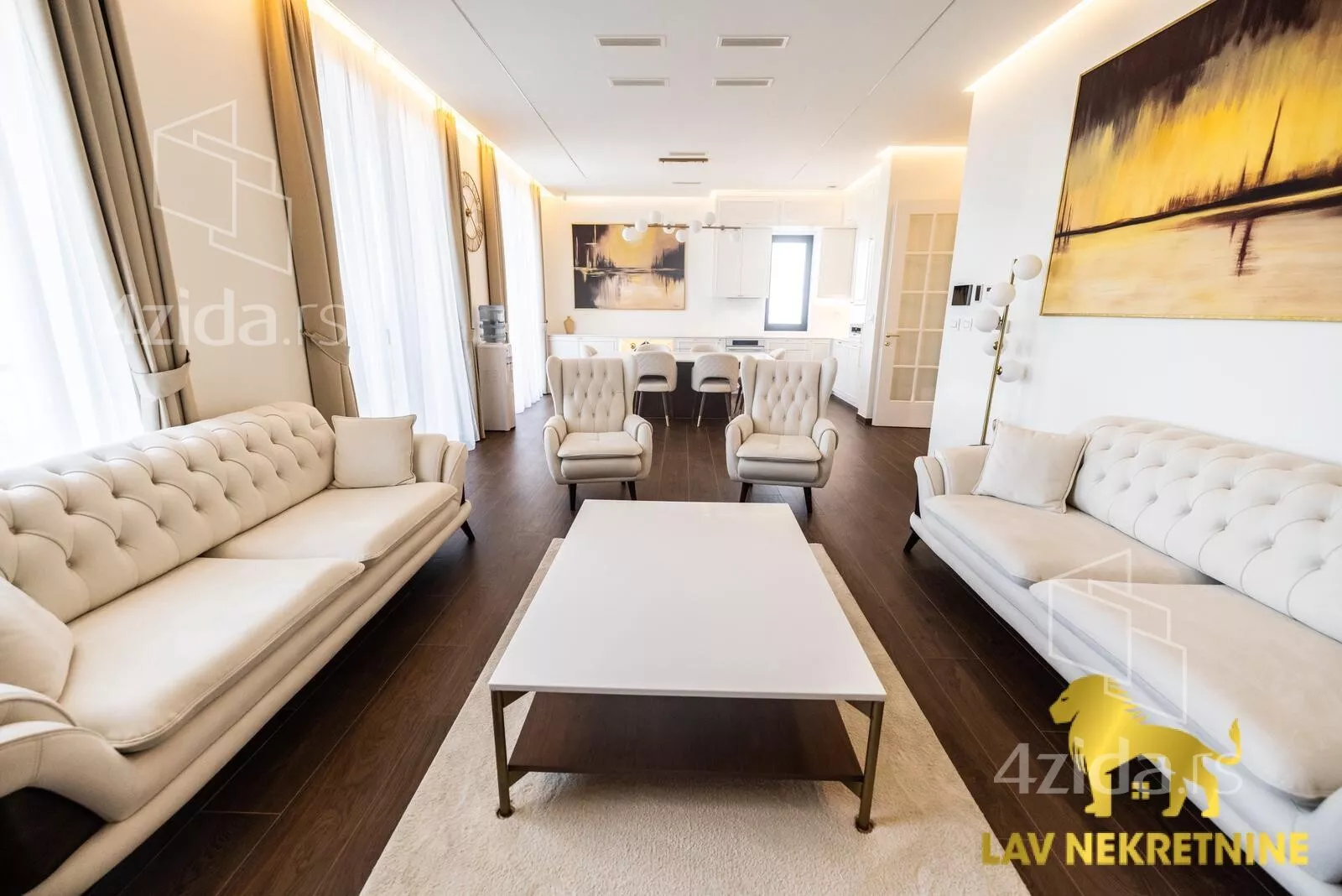 Petosoban stan | 4zida