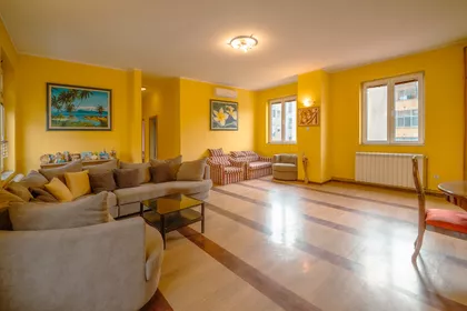 Maršala Birjuzova | 4zida.rs