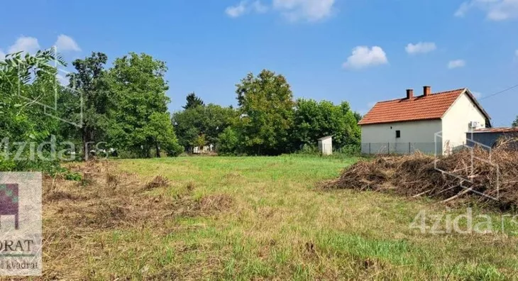 Plac | 4zida