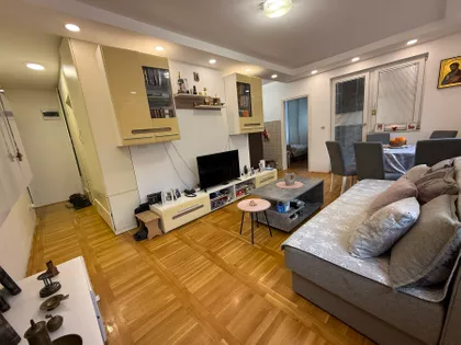 17. Oktobra | 4zida.rs