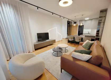 Tadije Sondermajera | 4zida.rs