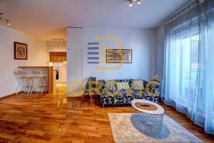 Tašmajdan | 4zida.rs