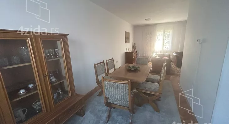 3-etažna kuća | 4zida