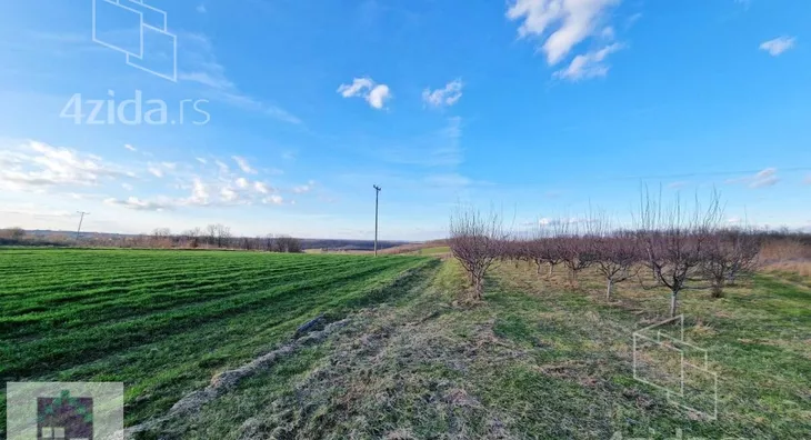 Poljoprivredno zemljište | 4zida