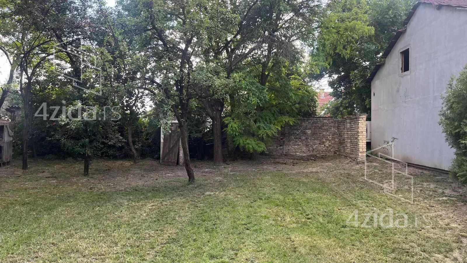 Građevinsko zemljište | 4zida