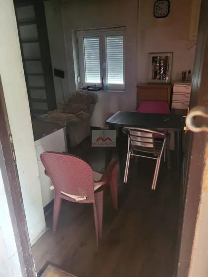 Nemenikuće | 4zida.rs