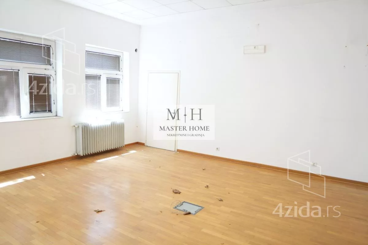 Hala | 4zida