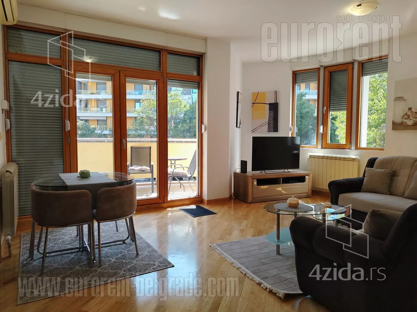 Dvoiposoban stan | 4zida