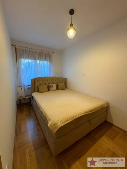 Miladina Pećinara | 4zida.rs