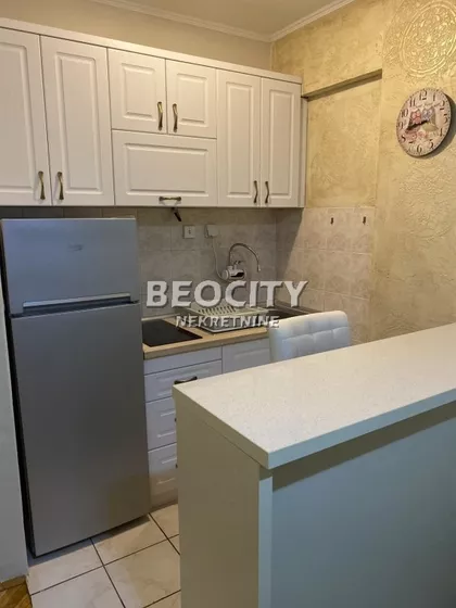 Bulevar Oslobođenja | 4zida.rs