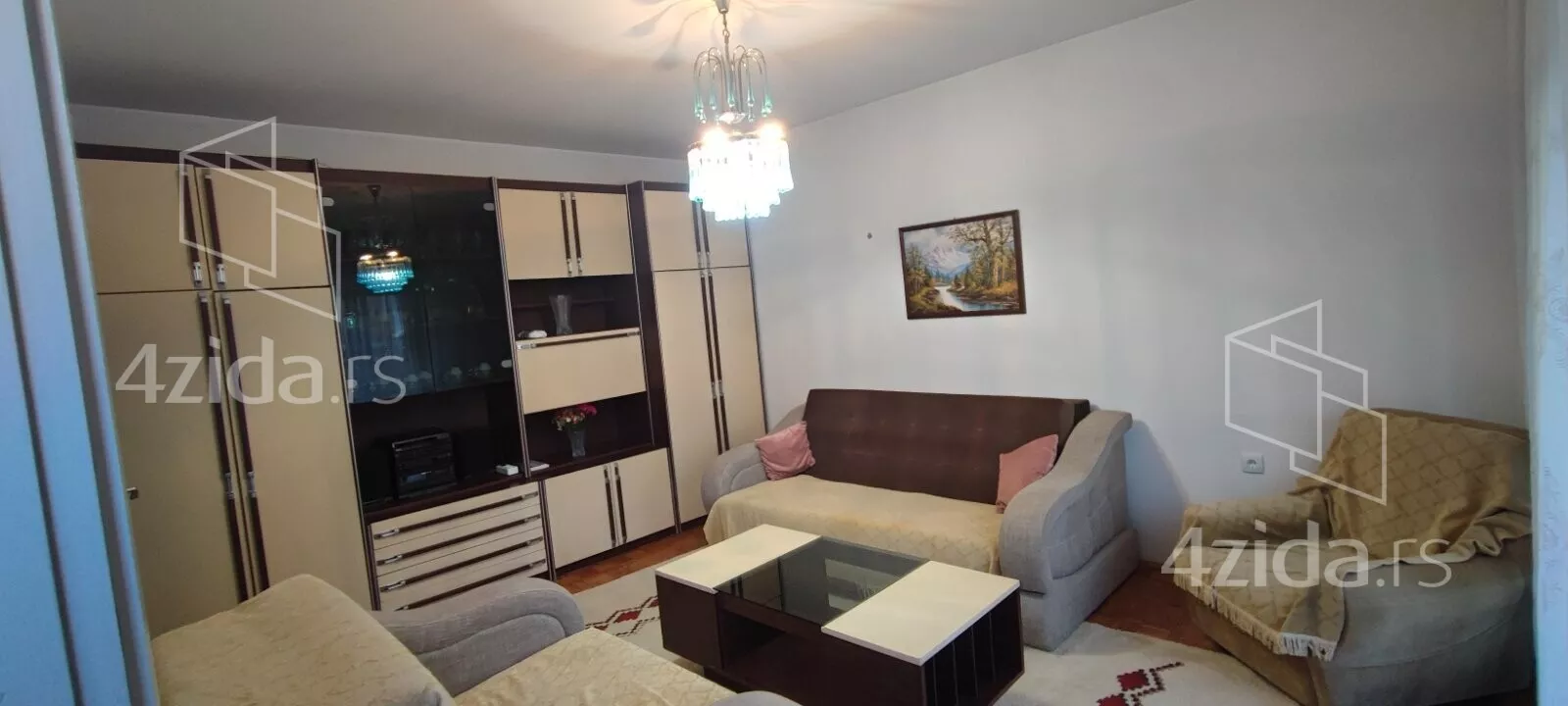 Dvoiposoban stan | 4zida