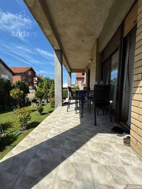 4-etažna kuća | 4zida