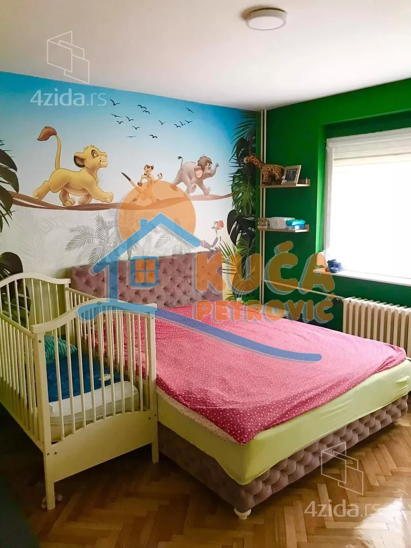 Četvorosoban stan | 4zida