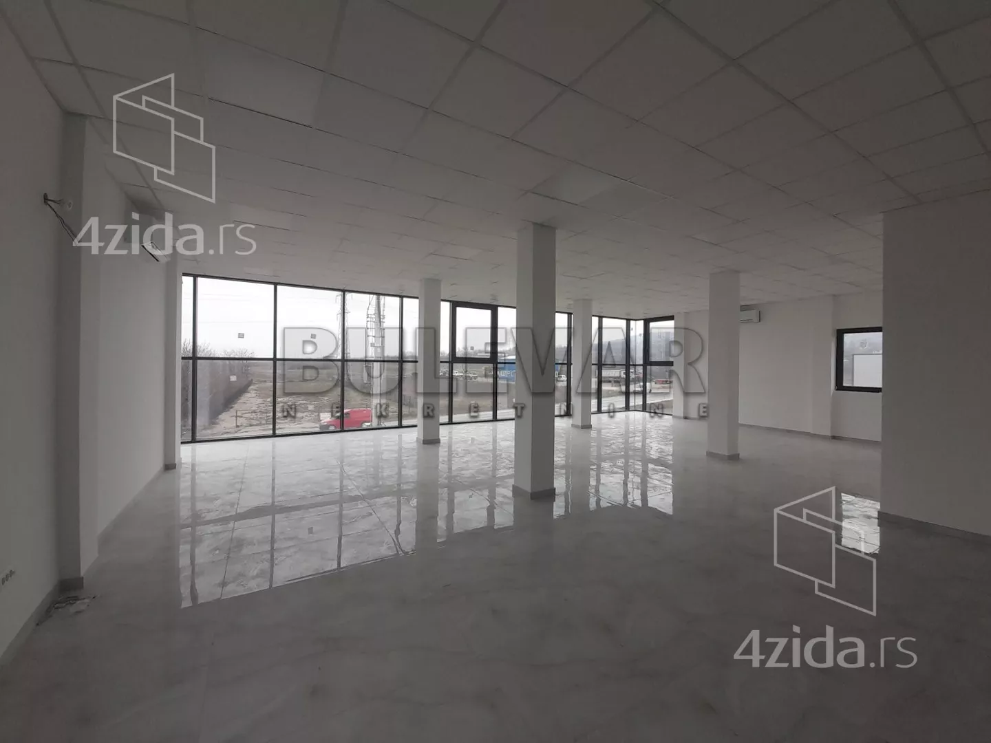 Lokal | 4zida