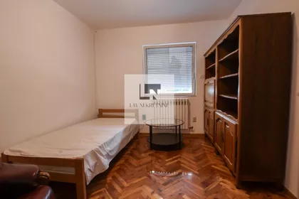 Vojvode Vlahovića Voždovac | 4zida.rs