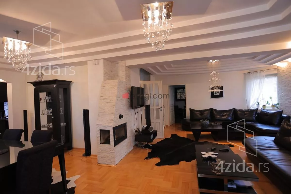 Kuća | 4zida