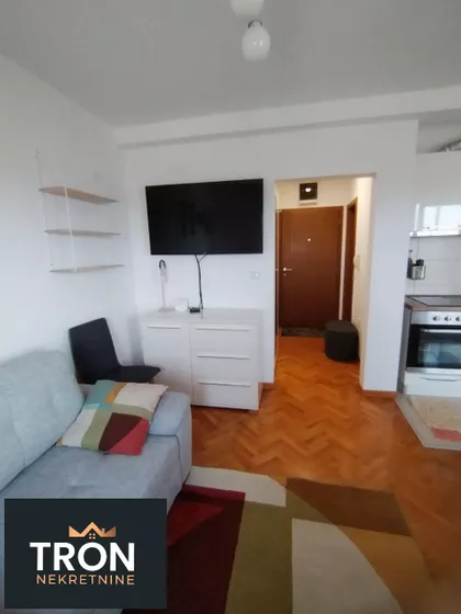 Nemanjina 15V | 4zida.rs