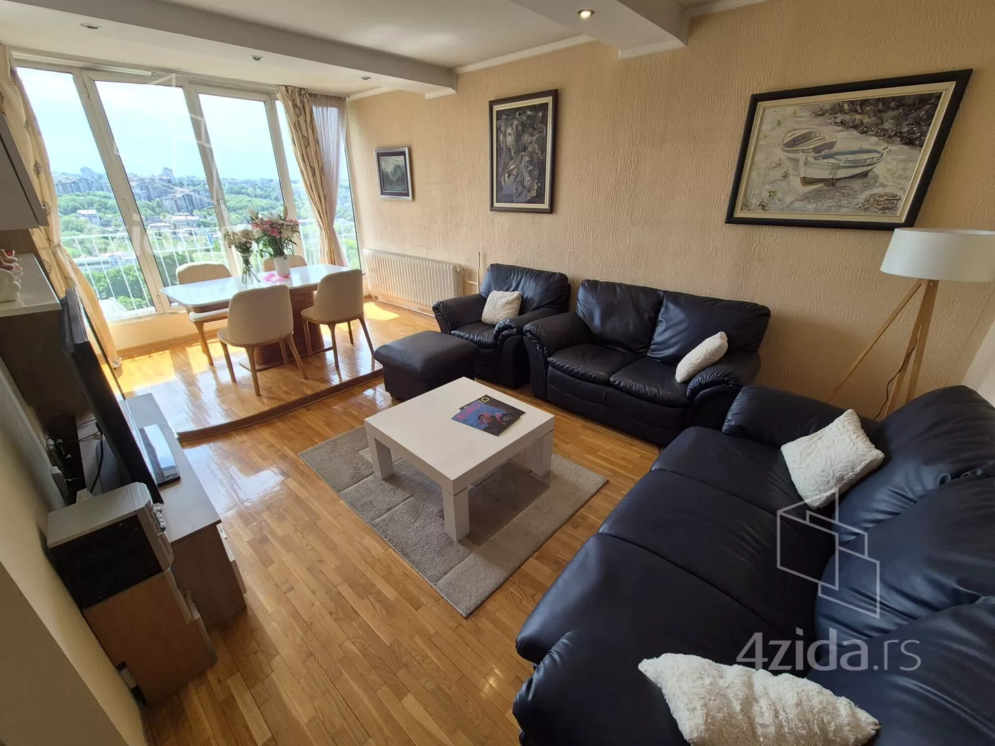 Dvoiposoban stan | 4zida