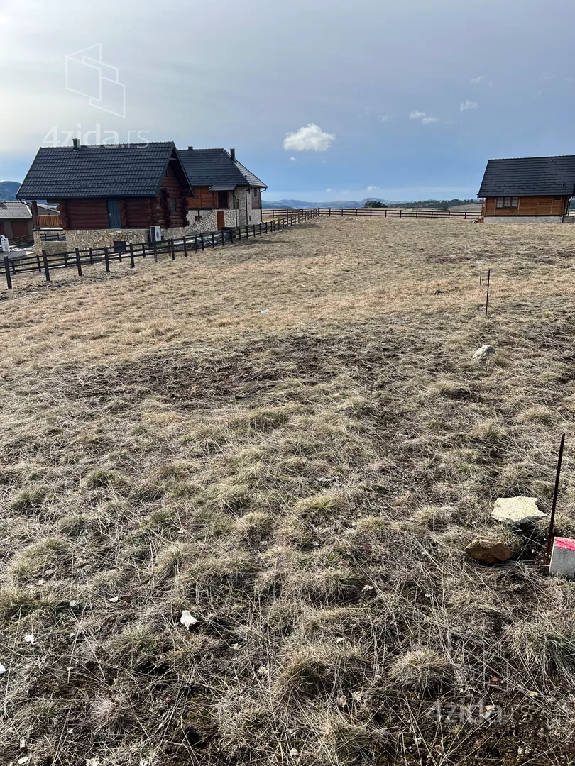 Građevinsko zemljište | 4zida