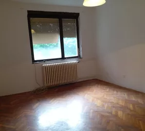 Centar, Gradske lokacije, Pančevo, 2.5 stan | 4zida.rs