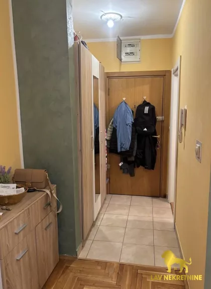 RUMENAČKA | 4zida.rs