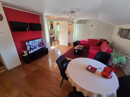 Ratka Mitrovića | 4zida.rs