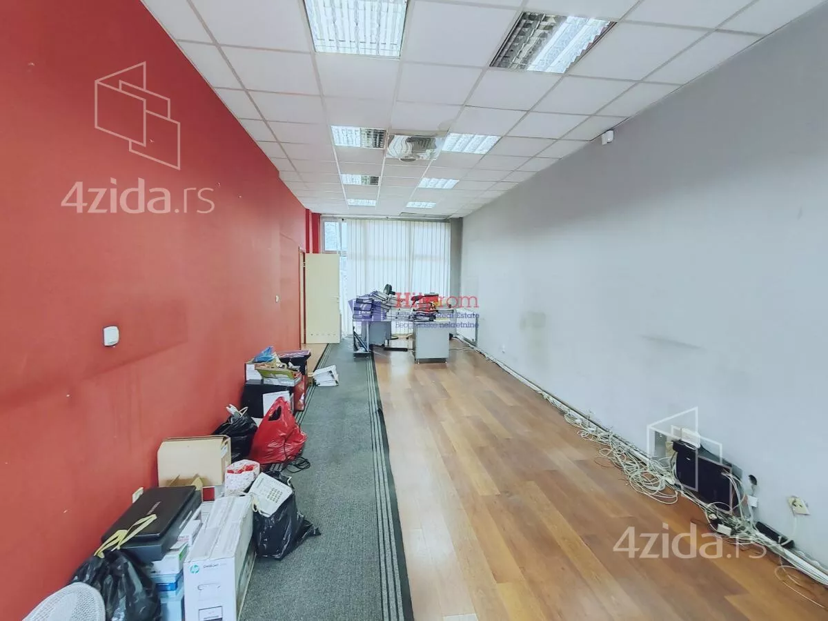 Lokal | 4zida