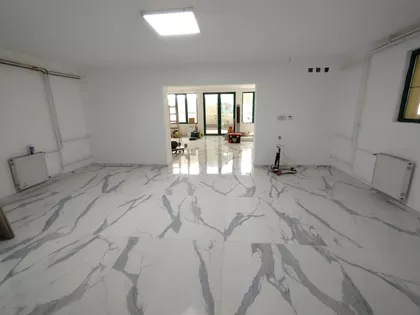 Donji Komren | 4zida.rs