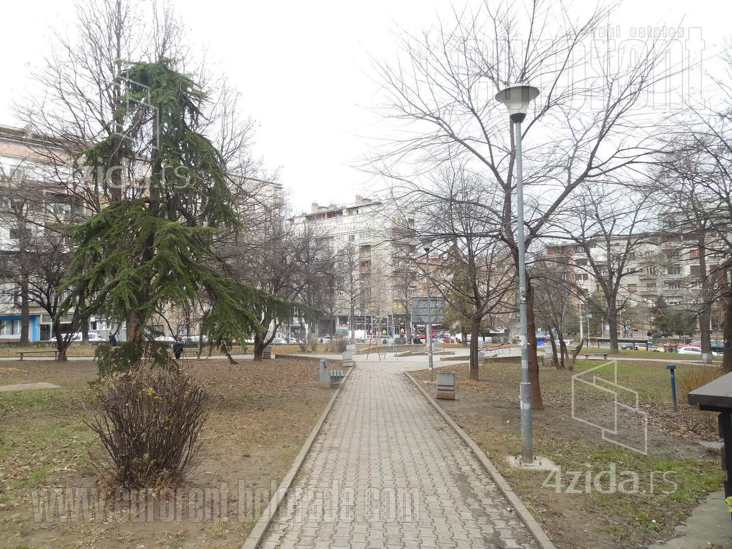 Dvoiposoban stan | 4zida