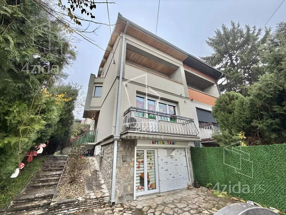 3-etažna kuća | 4zida