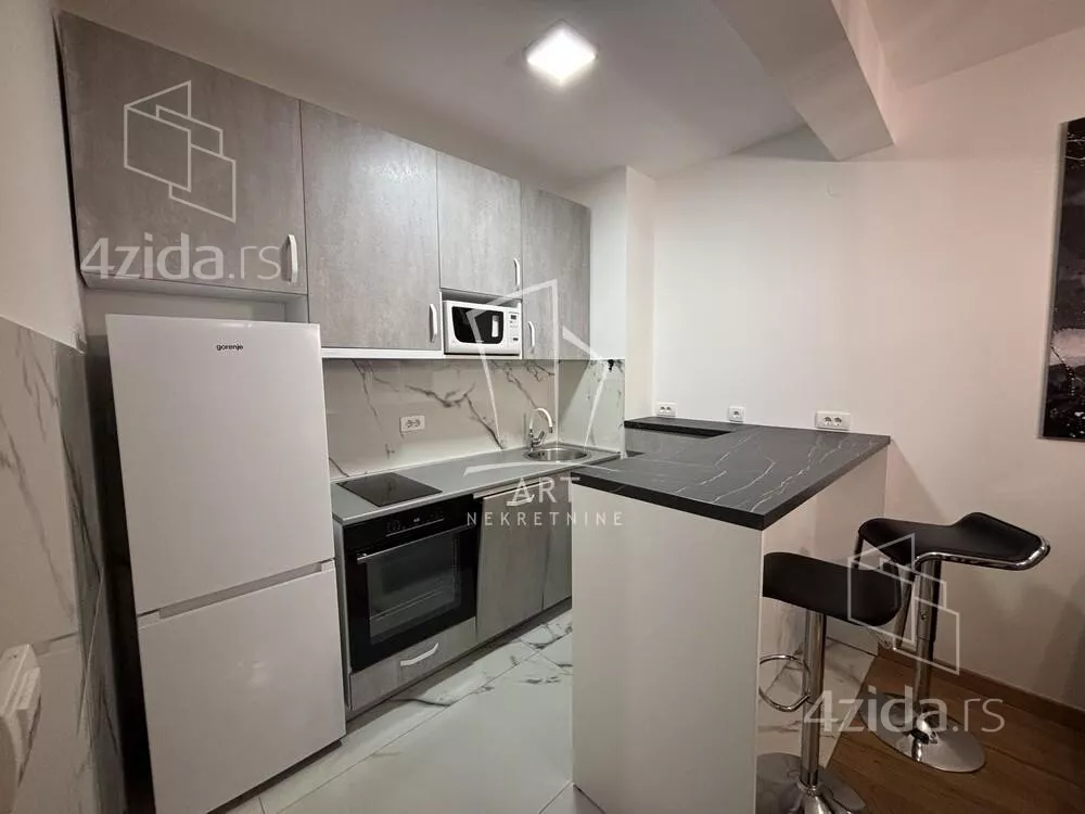 Garsonjera | 4zida