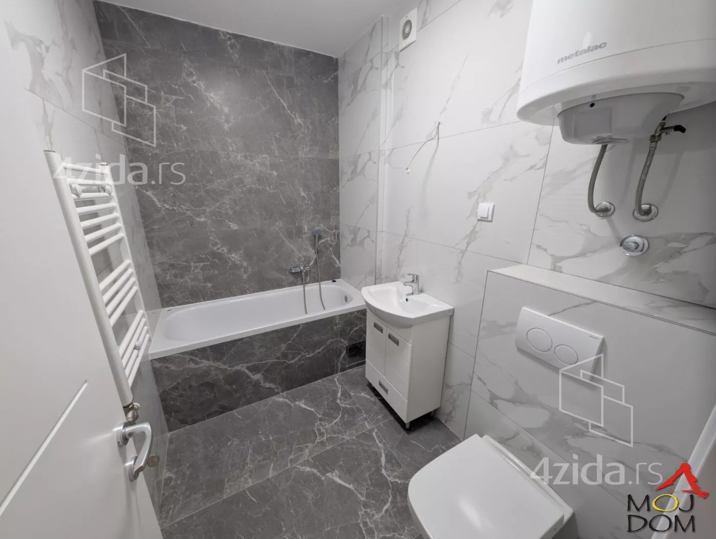 Šestosoban stan | 4zida