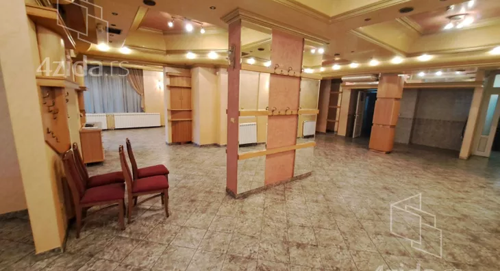 Poslovni prostor | 4zida